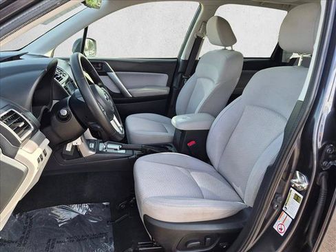 Used 2018 Subaru Forester 2.5i Premium AWD/4WD image 15