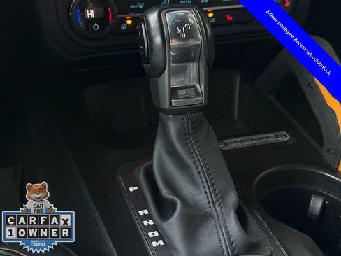 Used 2023 Ford Bronco Badlands image 18