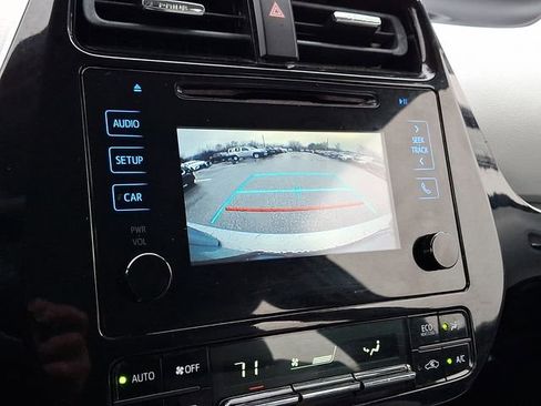 Certified 2016 Toyota Prius Two image 17