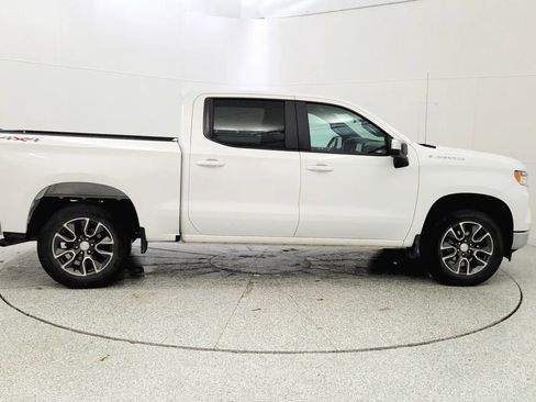 Used 2022 Chevrolet Silverado 1500 LT image 8