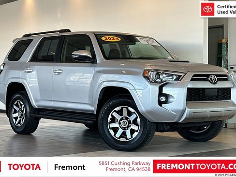 Certified 2024 Toyota 4Runner TRD Off-Road Premium image 1