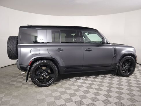 Used 2024 Land Rover Defender 110 Carpathian Edition image 4