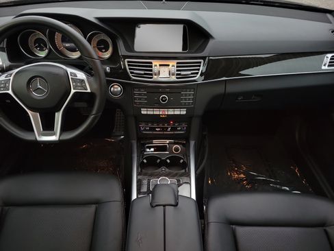 Used 2016 Mercedes-Benz E 250 Sedan image 14