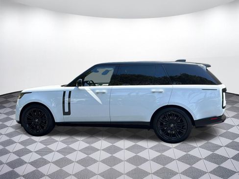 Certified 2022 Land Rover Range Rover Long Wheelbase SE AWD/4WD image 2