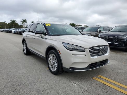 Certified 2020 Lincoln Corsair Standard w/ Convenience Package image 30