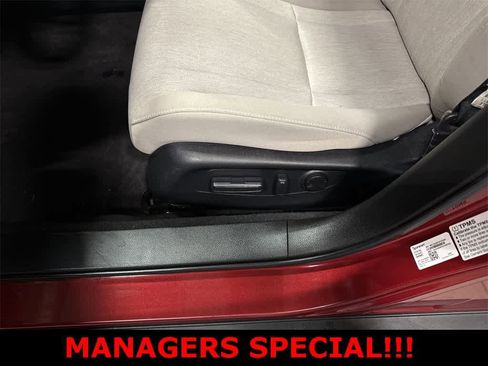 Used 2023 Honda Accord EX image 23