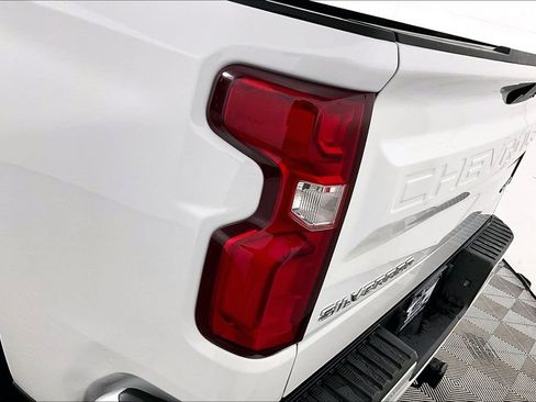 Used 2021 Chevrolet Silverado 1500 Custom image 28