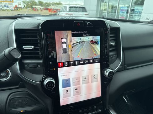 New 2026 RAM 3500 Big Horn AWD/4WD image 22