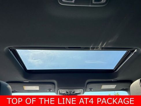 Used 2024 GMC Sierra 2500 AT4 w/ AT4 Premium Plus Package image 18