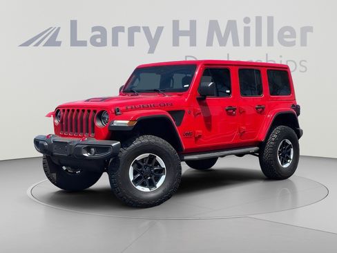 Used 2019 Jeep Wrangler Unlimited Rubicon AWD/4WD image 2
