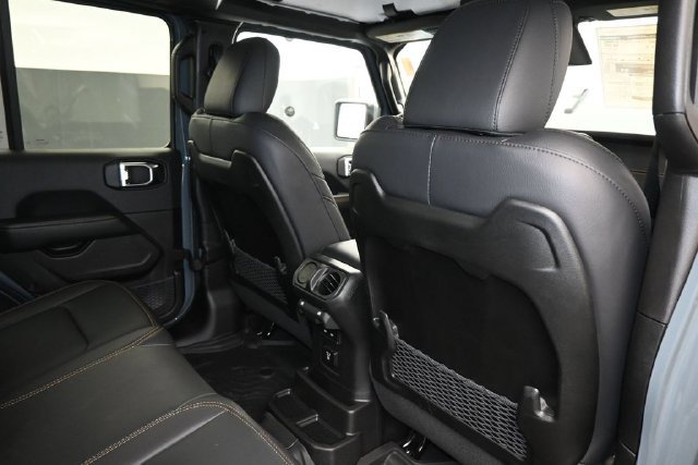 New 2026 Jeep Wrangler Unlimited Sahara w/ Safety Group AWD/4WD image 33