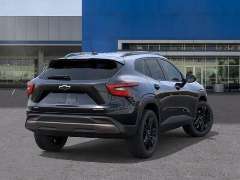 New 2026 Chevrolet Trax ACTIV w/ Driver Confidence Package FWD image 4