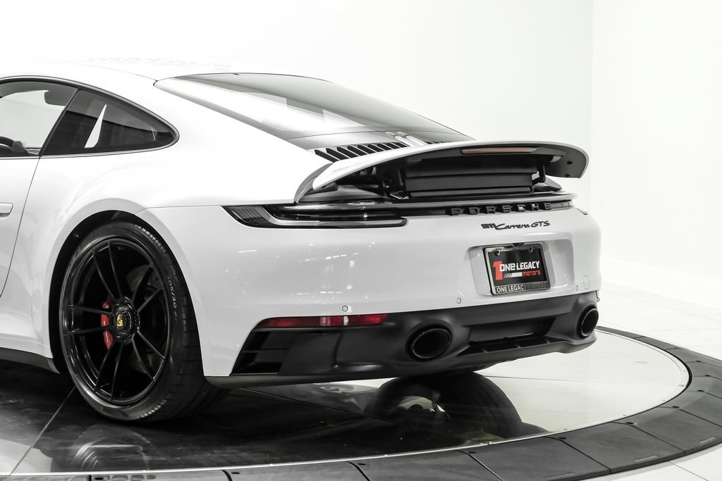 Used 2024 Porsche 911 Carrera GTS RWD image 15
