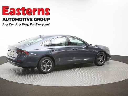 Used 2023 Honda Accord EX image 43