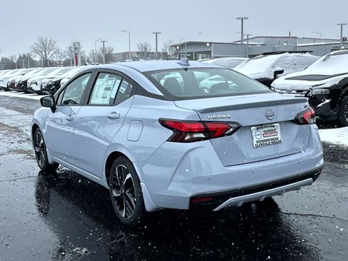 New 2025 Nissan Versa SR w/ Trunk Package image 6