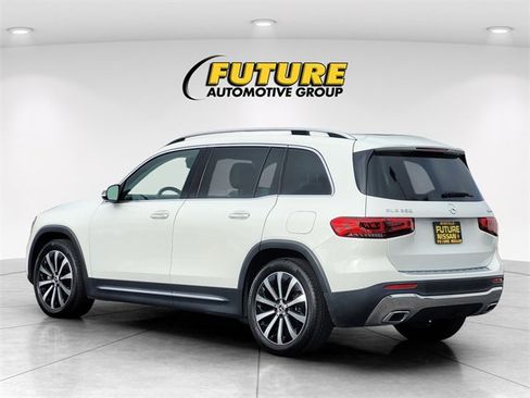 Used 2021 Mercedes-Benz GLB 250 4MATIC image 7