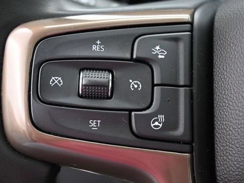 Used 2023 Chevrolet Tahoe High Country AWD/4WD image 17