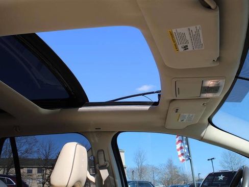 Used 2008 Lincoln MKX AWD image 25