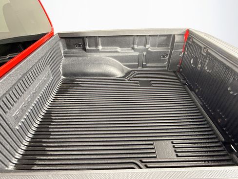 Used 2022 Nissan Frontier SV image 31