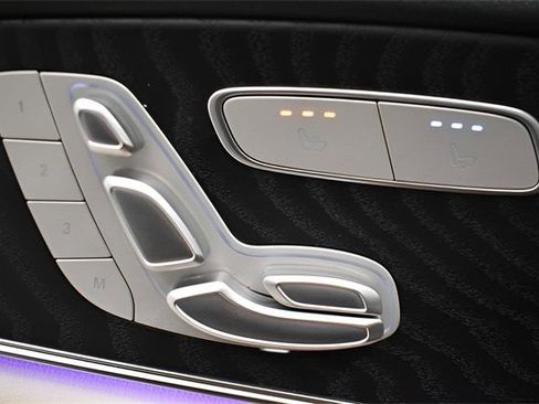 Used 2023 Mercedes-Benz E 350 4MATIC Sedan image 31