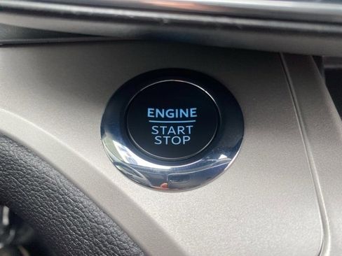 Used 2023 Ford Explorer XLT w/ Equipment Group 202A image 23