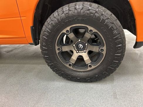 Used 2015 RAM 1500 Sport w/ Ignition Orange Sport Package AWD/4WD image 33