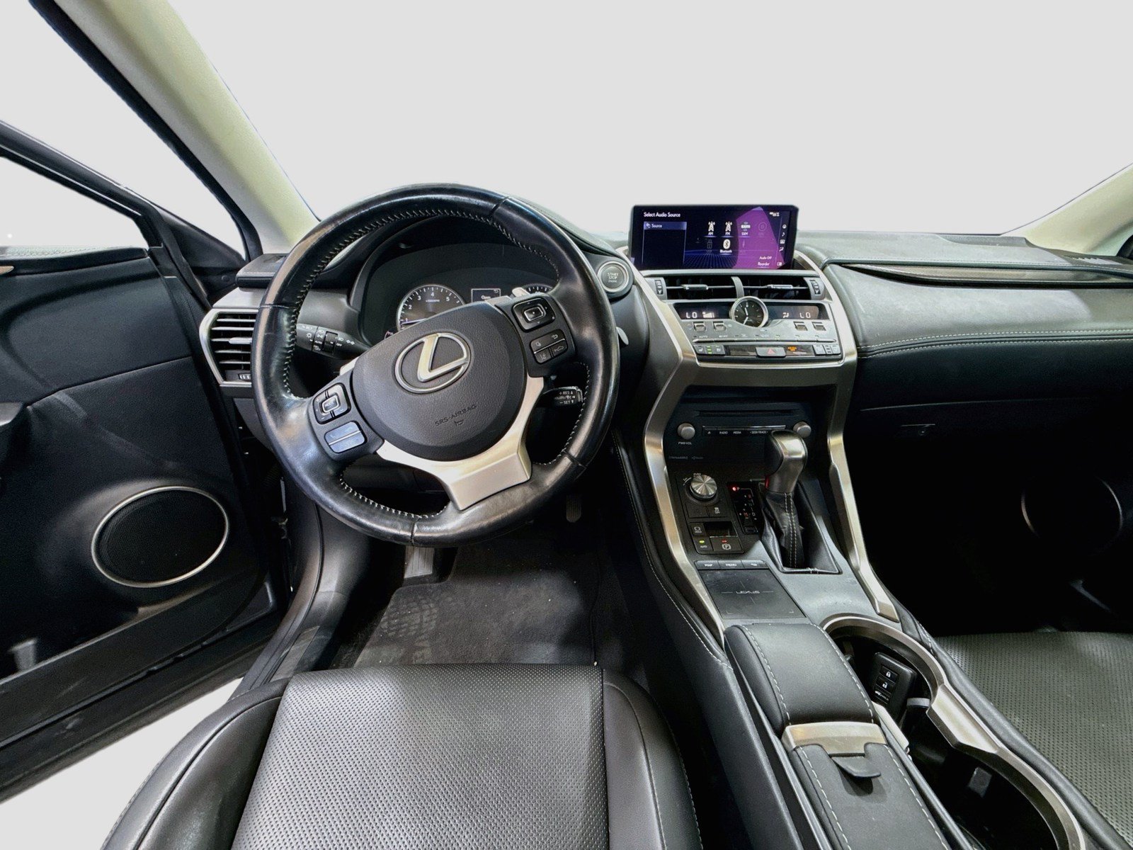 Used 2018 Lexus NX 300 FWD w/ Premium Package image 14