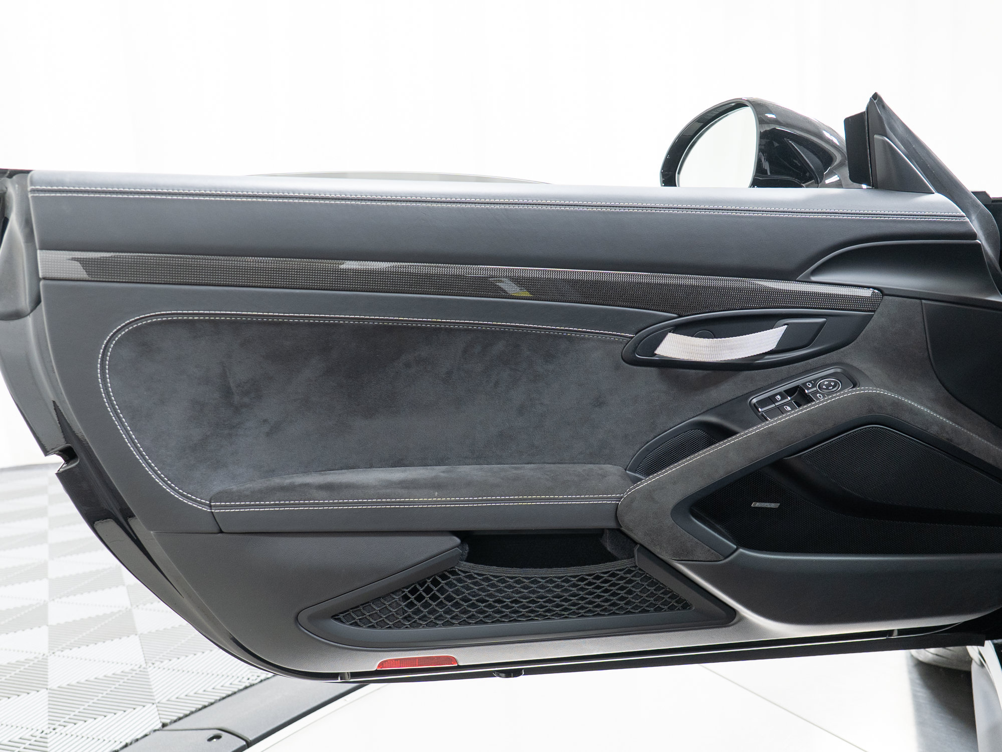 Certified 2019 Porsche 911 GT3 RS RWD image 15