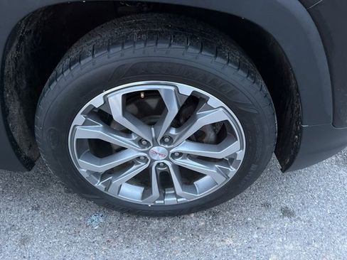 Used 2018 GMC Terrain SLT image 16