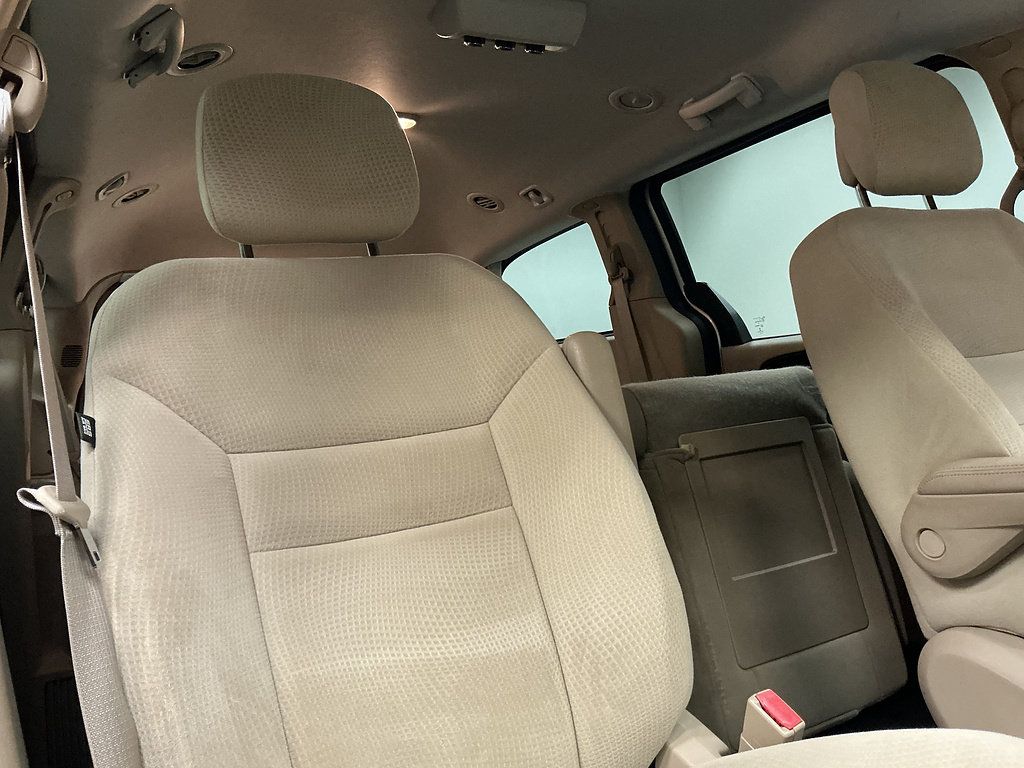Used 2014 Dodge Grand Caravan SE w/ Quick Order Package 29E SE FWD image 28