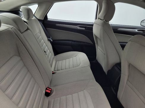 Used 2018 Ford Fusion S image 19