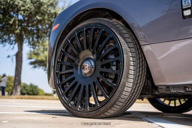 Used 2016 Rolls-Royce Wraith RWD image 77