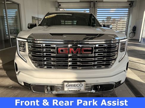 Used 2022 GMC Sierra 1500 Denali image 2