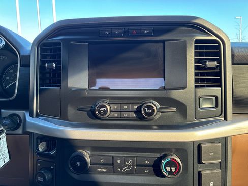 Used 2022 Ford F150 XLT image 55