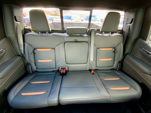 New 2026 GMC Sierra 1500 AT4 w/ AT4 Premium Package image 32