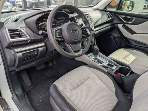 Used 2024 Subaru Forester AWD/4WD image 12
