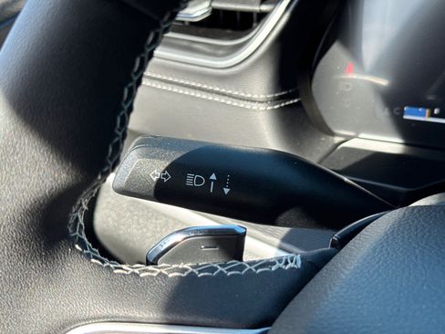 New 2025 Jeep Grand Cherokee L Laredo image 20