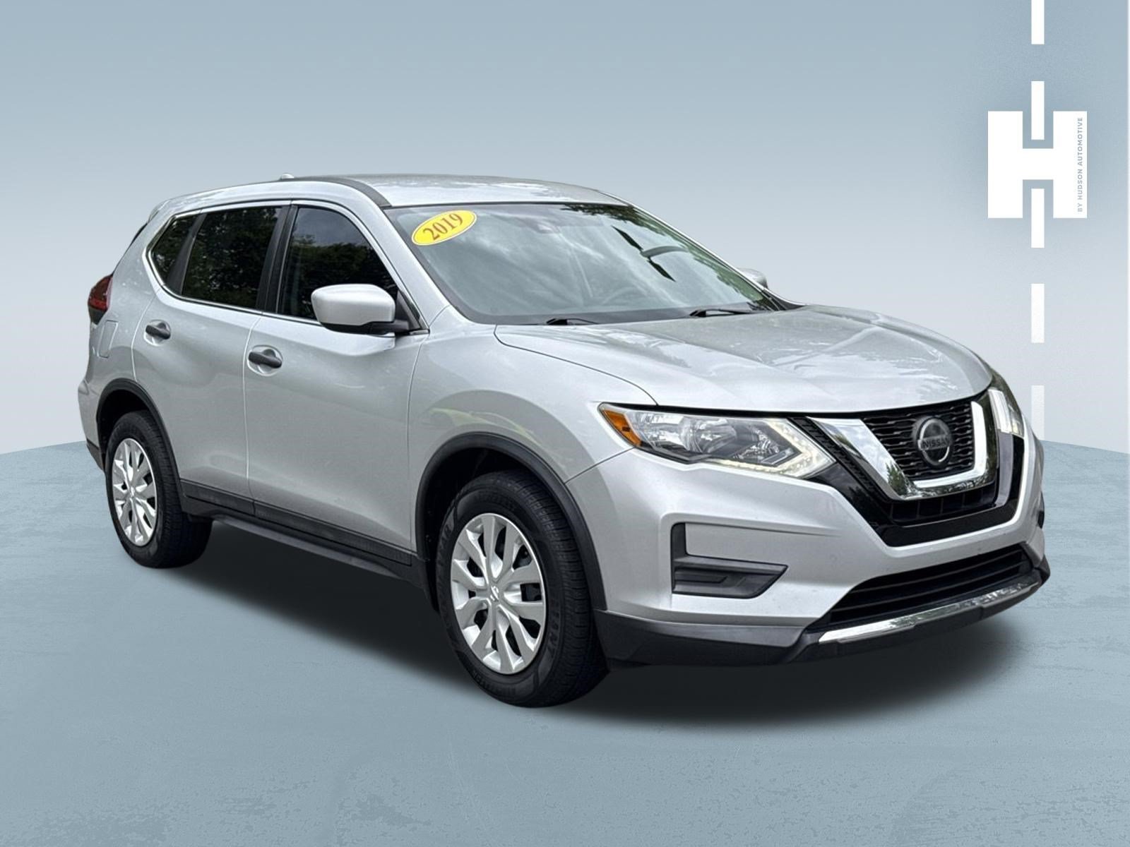 Used 2019 Nissan Rogue S FWD image 1