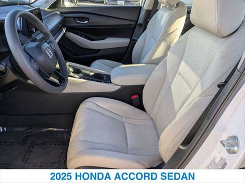 Used 2025 Honda Accord SE image 20