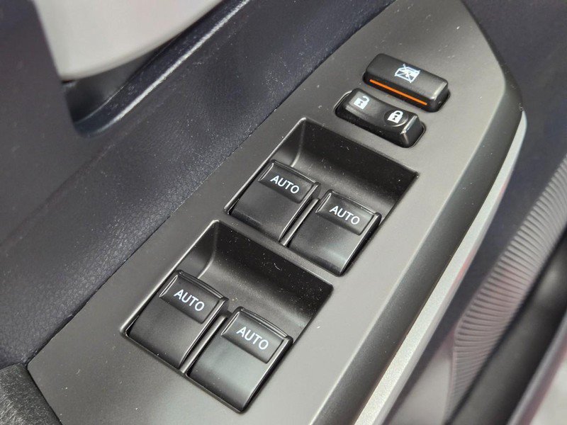 Used 2014 Toyota Tundra SR5 AWD/4WD image 18