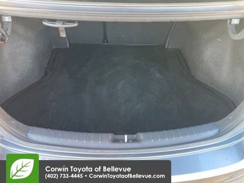 Used 2017 Hyundai Elantra SE image 21