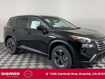 New 2025 Nissan Rogue SV w/ SV Premium Package