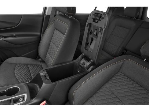 Used 2018 Chevrolet Equinox LT AWD/4WD image 9