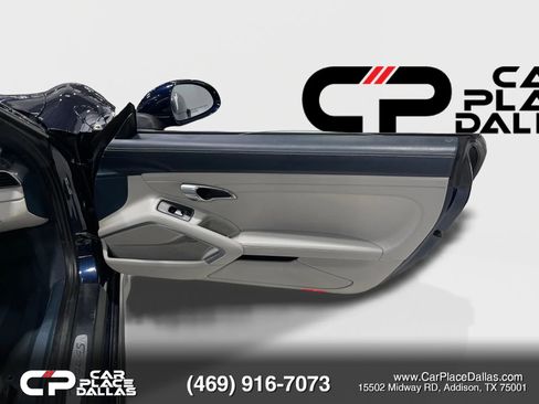 Used 2017 Porsche 911 Targa 4S AWD/4WD image 16
