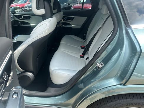 Used 2026 Mercedes-Benz GLC 350e 4MATIC image 24