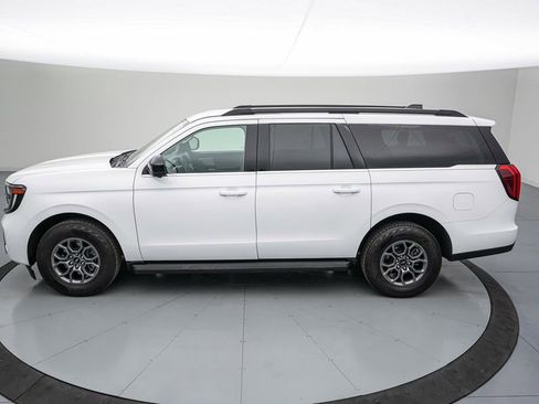 Certified 2025 Ford Expedition Max Active AWD/4WD image 8
