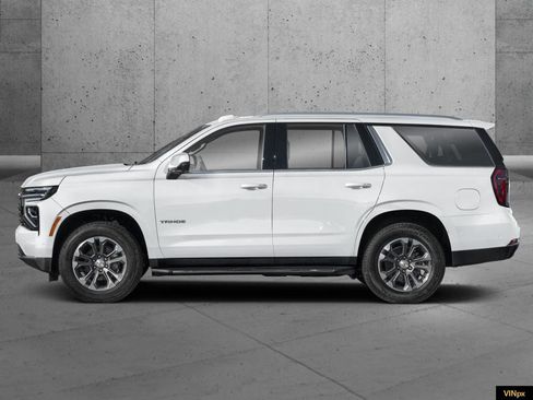 New 2026 Chevrolet Tahoe LS image 3