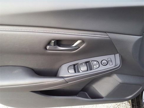 Certified 2024 Nissan Sentra S image 6