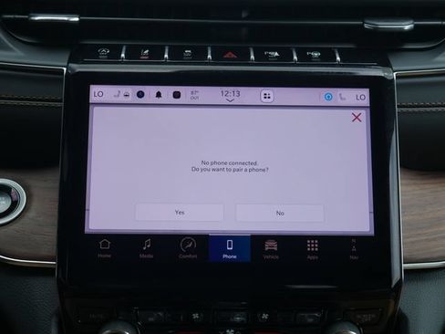 Used 2025 Jeep Grand Cherokee L Summit w/ Advanced Protech Group IV AWD/4WD image 7