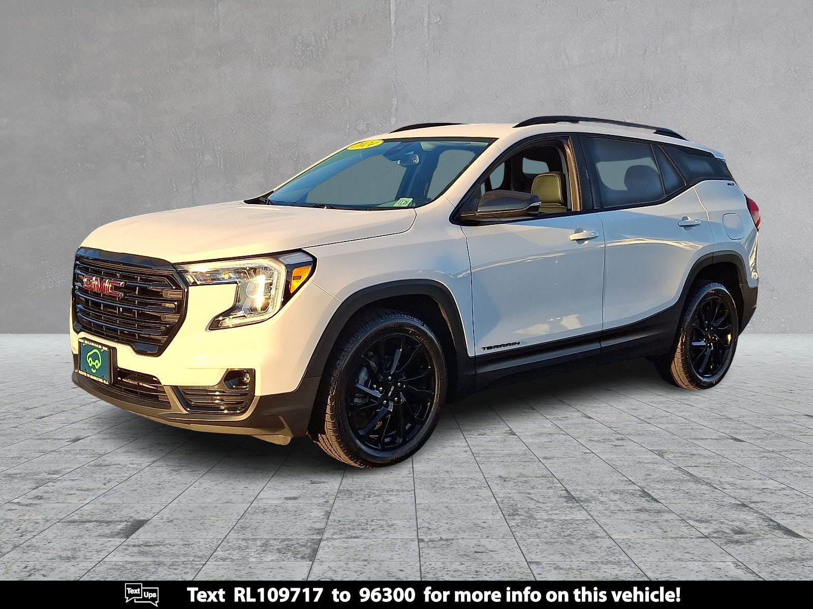 Certified 2024 GMC Terrain SLT w/ Elevation Edition AWD/4WD image 1